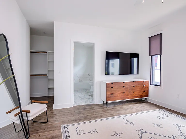 2029 Jade St — Photo 28