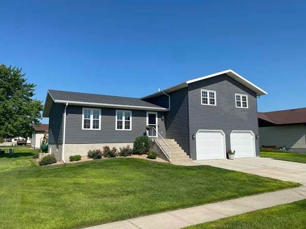 3162 Northgate Ave, Columbus, NE 68601