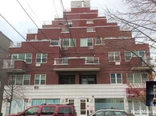 2548 Crescent St #5, Astoria, NY 11102