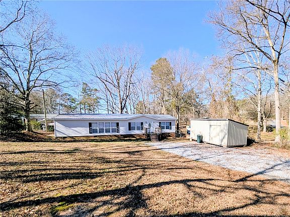 2nd image of 110 Crosby Dr