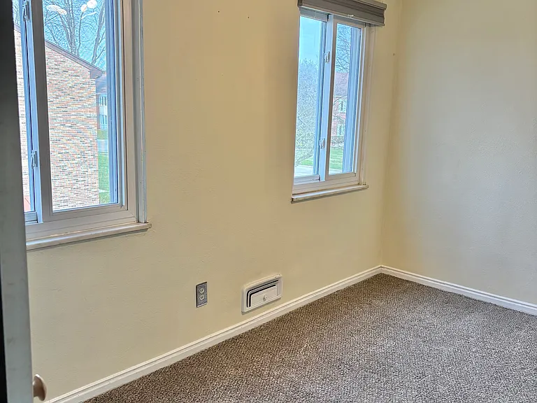 Bedroom #1