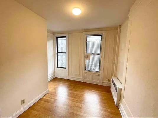 Rented by Century 21 Premier  | media 3