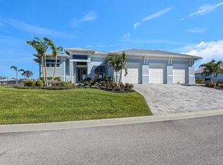2421 Lake Kismet Ter, Cape Coral, FL 33993