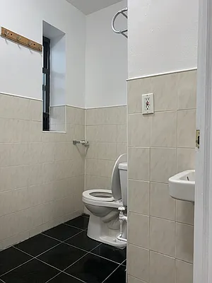 Rented by Landmark Real Estate | media 17