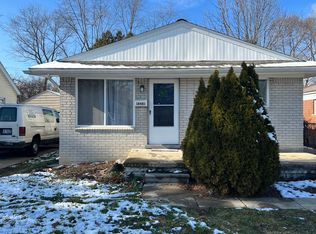 18481 Glenmore, Redford, MI 48240