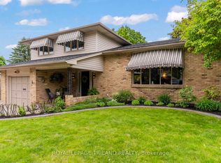 4 Conifer Cres, London, ON N6K2V2