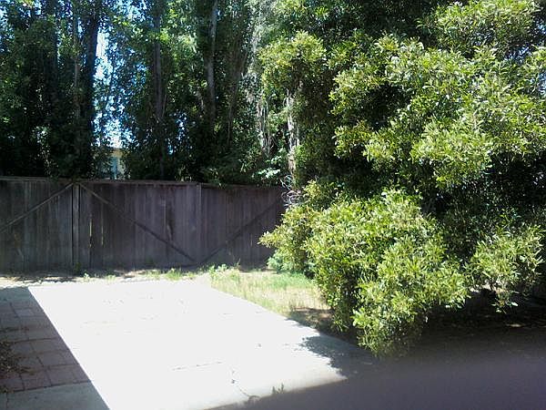 2nd image of 1515 S B St