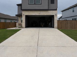 708 Yellow Ribbon Trl, Jarrell, TX 76537
