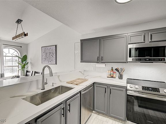 4th image of 1800 Edmond St Unit 215