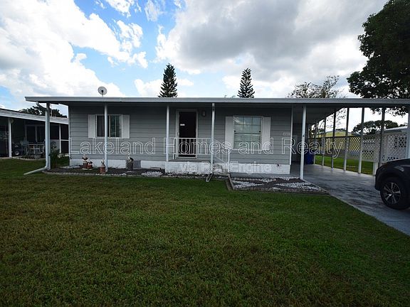 2nd image of 1567 Longbow Dr