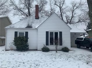 6095 Seminole Trl, Mentor On The Lake, OH 44060