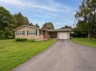 3 Heaton Ln, Wappingers Falls, NY 12590
