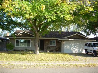 6433 Rampart Dr, Carmichael, CA 95608