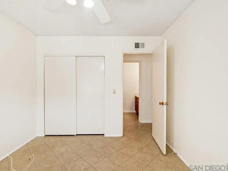 7000 Saranac St #77 — Photo 3