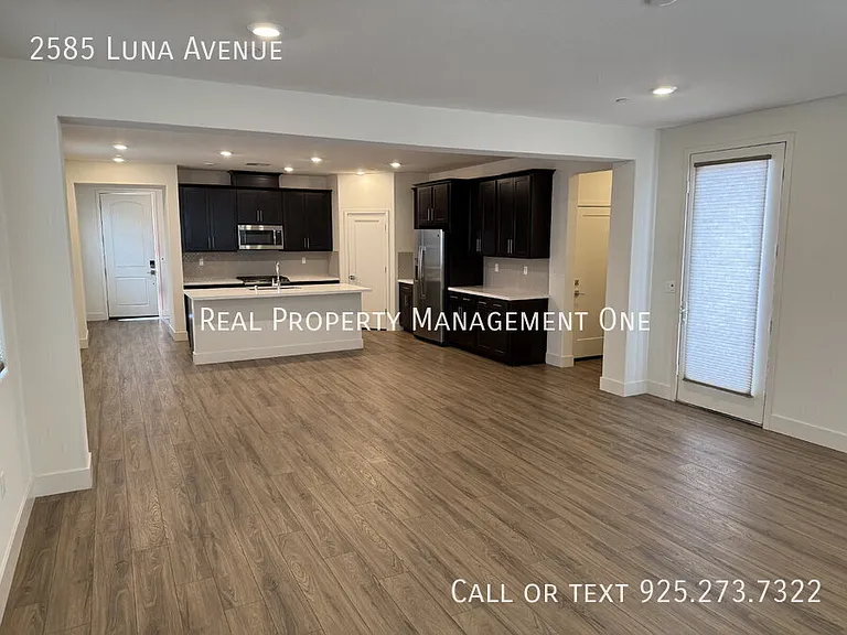 2585 Luna Ave — Photo 10