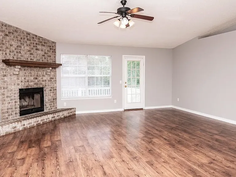 5415 Josh Dr — Photo 2