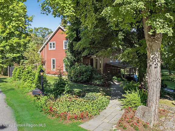4th image of 146 Forest Drive