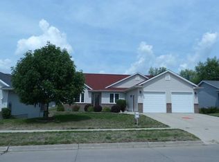 500 Plum St, Solon, IA 52333