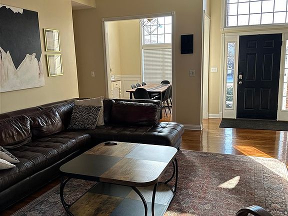 2nd image of 2718 Ashgate Dr