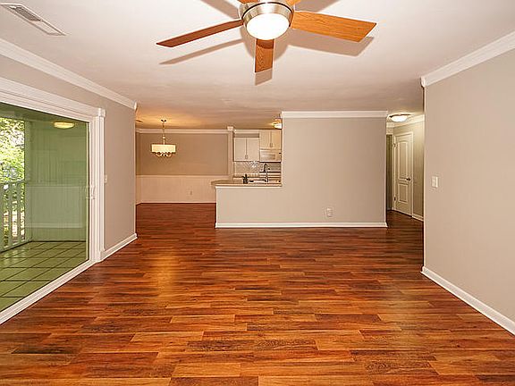 5th image of 1191 Village Creek Ln
