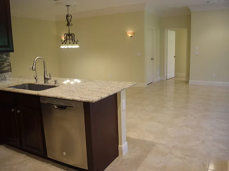 10160 SW Canossa Way — Photo 7