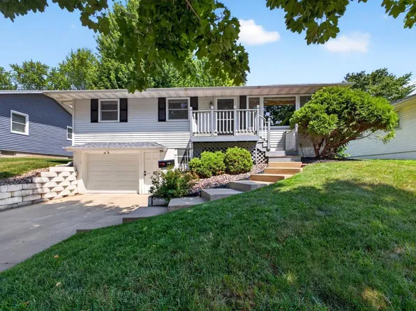 2117 18 1/2 St NW, Rochester, MN 55901