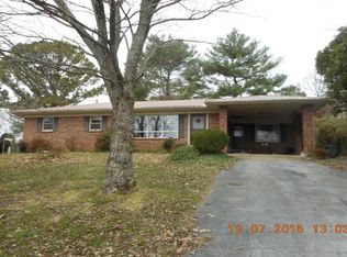 1800 Overlook Dr, Greeneville, TN 37743