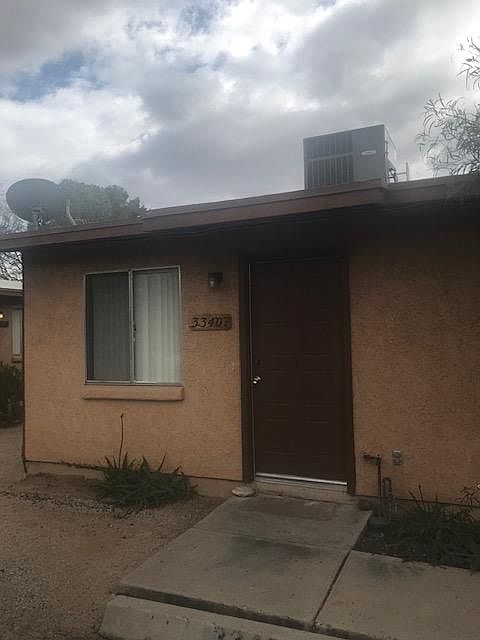 1st image of 3340 E Flower St #2