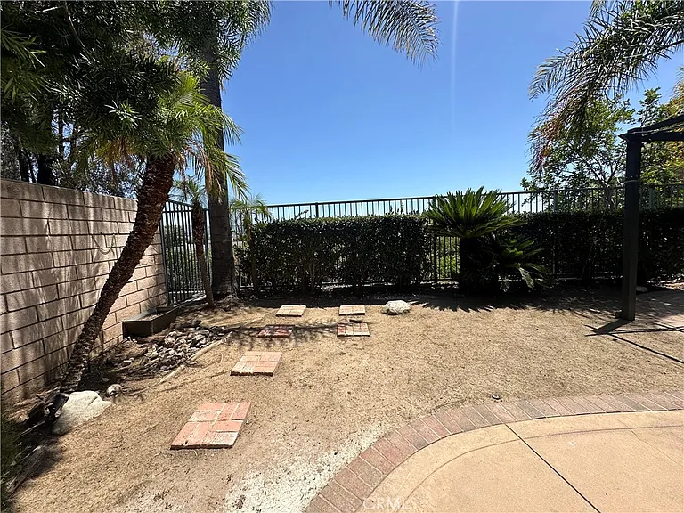 1416 Boone Way — Photo 18