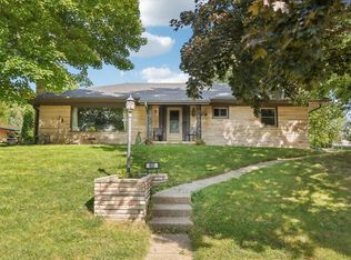 605 Labaree St, Watertown, WI 53098