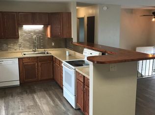 353 Holmes St, Evansville, WY 82636