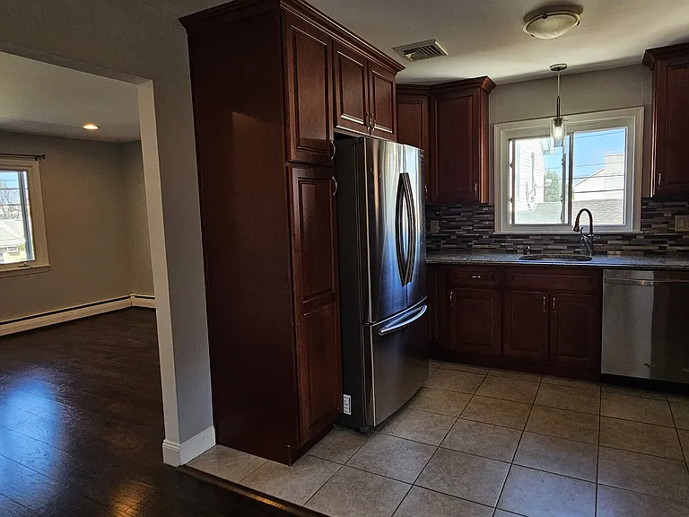 32 John St #2 — Photo 12