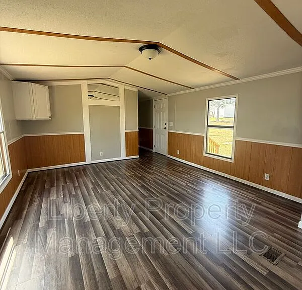 21 Hill Side Ln — Photo 5
