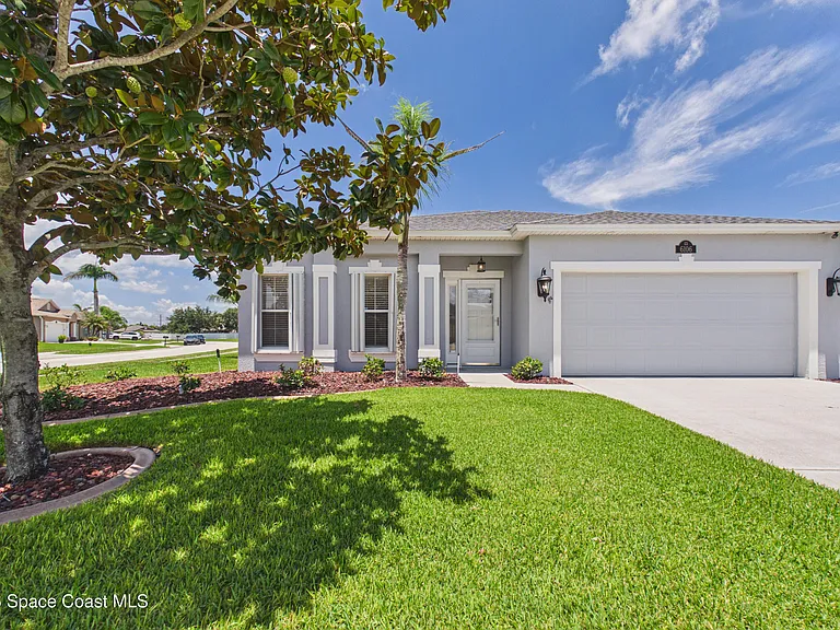 6106 Indigo Crossing Dr — Photo 3