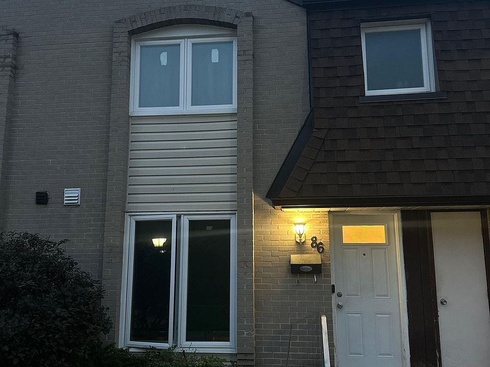 1st image of 21 Livonia Pl #86