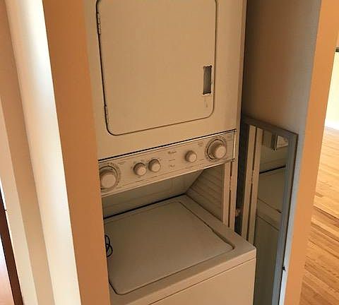 4th image of 2424 W Estes Ave APT 3B