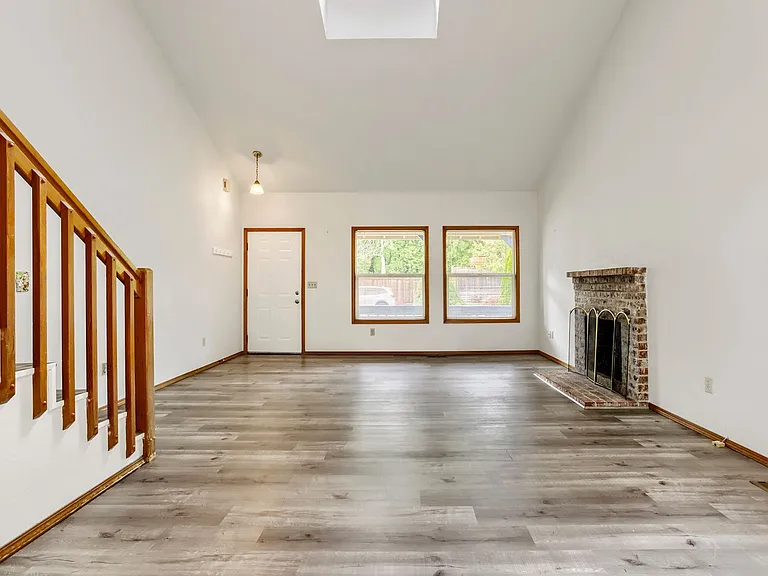 17892 NW Deerfield Dr — Photo 6