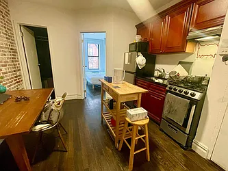 Rented by Bond New York