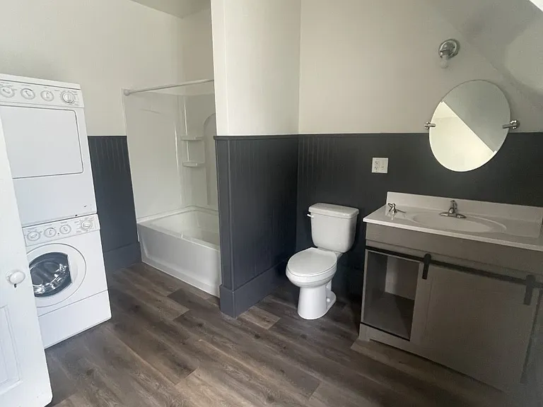 615 Market St — Photo 4