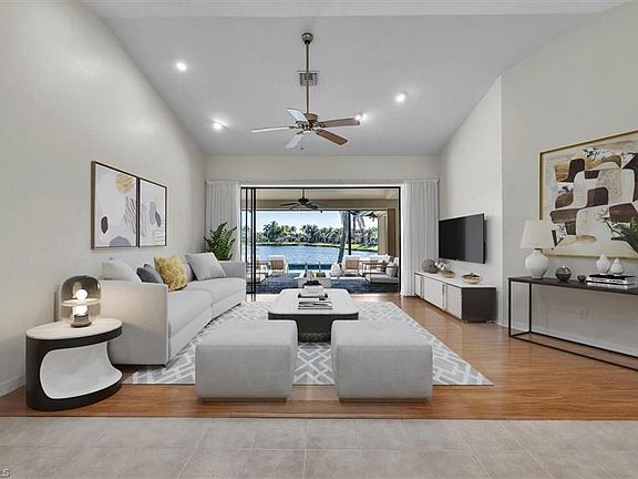 3rd image of 11114 Longshore WAY W