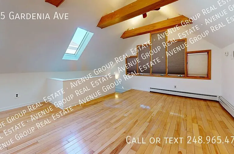 415 Gardenia Ave — Photo 3