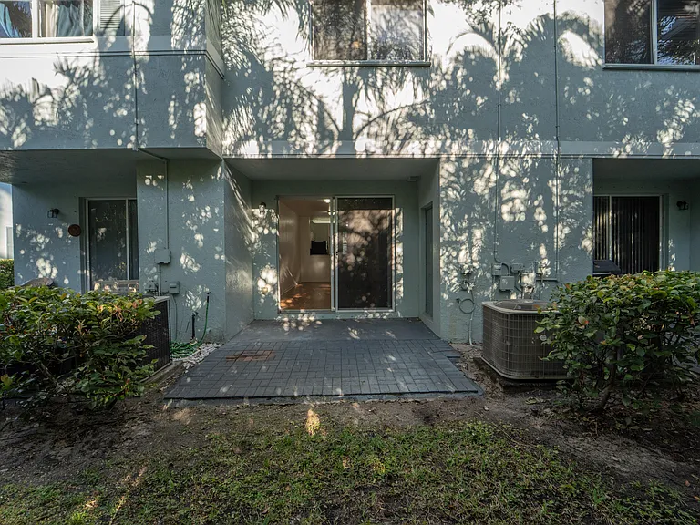 3635 Sonoma Dr — Photo 14