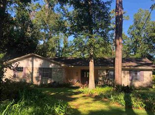 3236 Robinhood Rd, Tallahassee, FL 32312