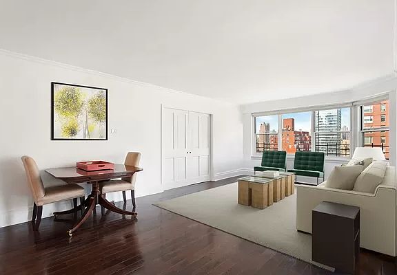 2nd image of 300 E 71st St APT 19O