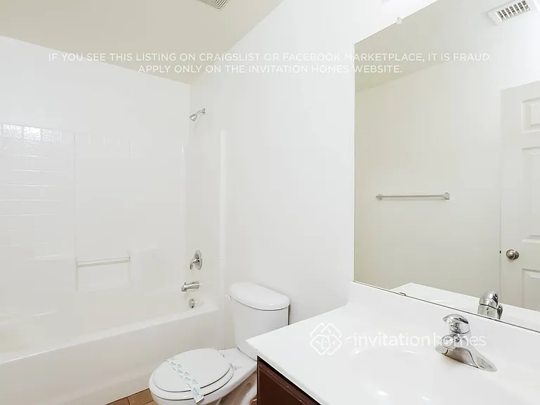 3719 W Darrow St — Photo 15