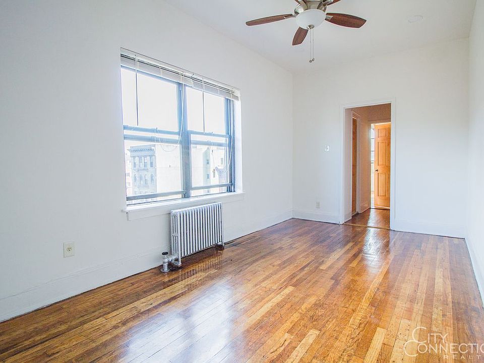 1st image of 233 E 3rd St APT 5C