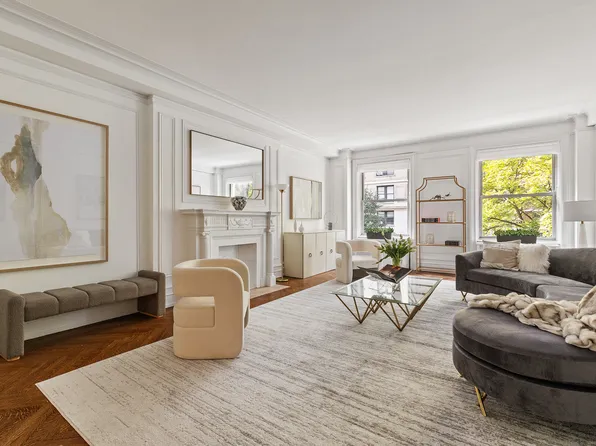 161 West 86th Street image 2 of 11