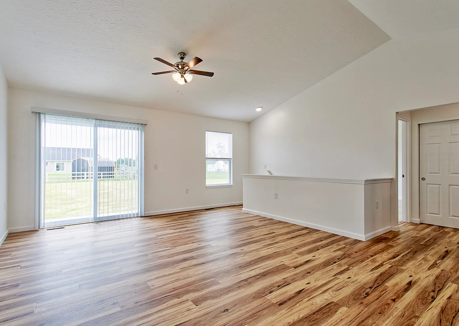 128 Kelly Drive - 1 — Photo 4