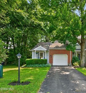 64 Westbury Court, Clifton Park, NY, 12065
