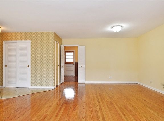 5th image of 8314 Christiana Ave #2WEST
